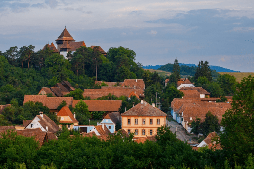 panorama-sat-viscri-romania