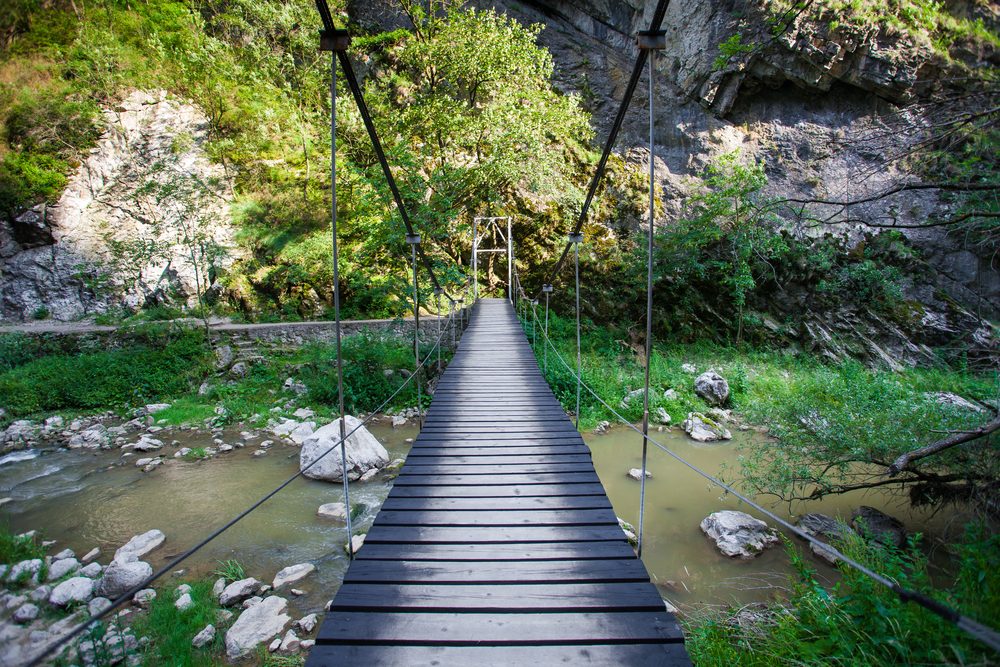 pod-in-cheile-turzii