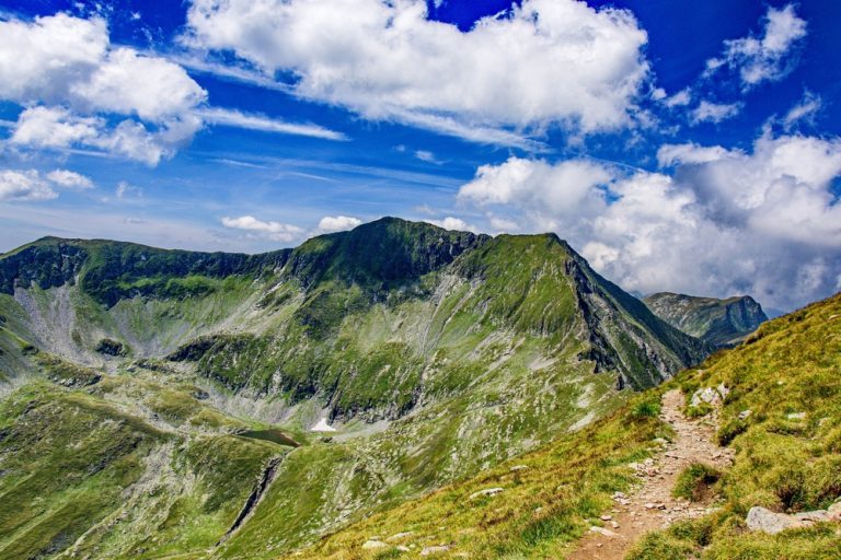 A top 5 of the Carpathians - the highest peaks in Romania